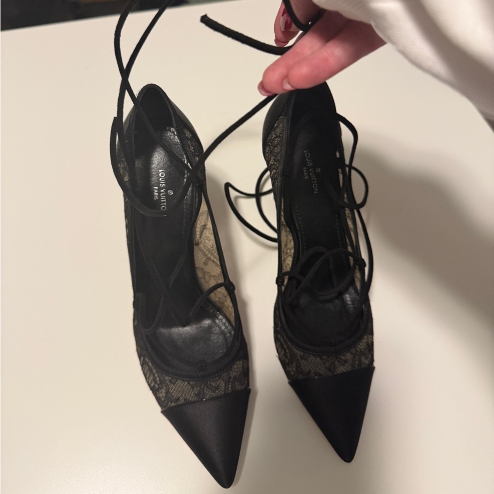 Louis Vuitton Black and Lace Women's Heels